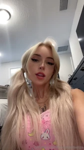 Who is ready to see the rest of this set first 20 to dm me get it go