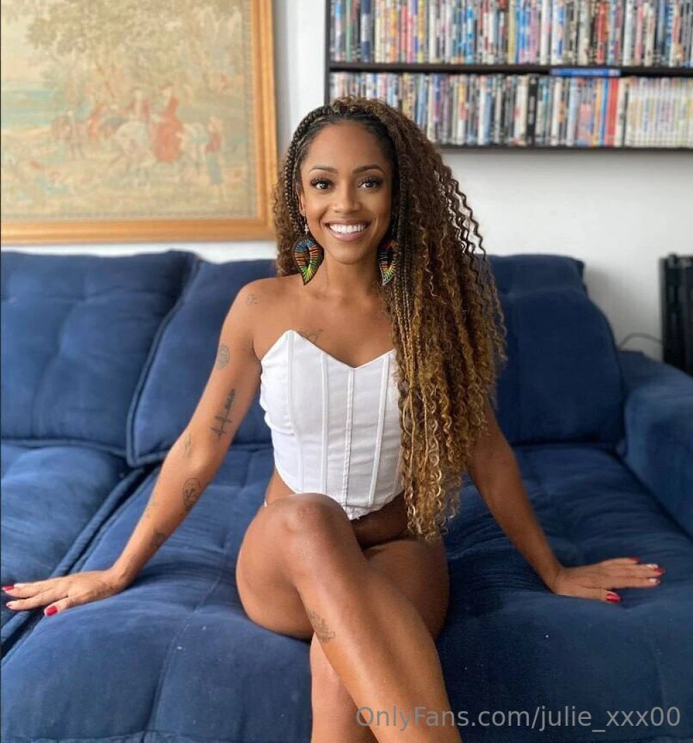 Real enchantress vitoriaxo is the goddess of exclusive content part 864 