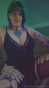 We like thick thighs here happy thursday