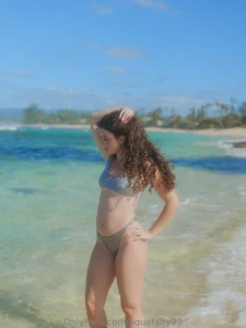 Oahu will be adding more nudes from this part 7