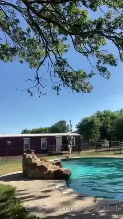 Cum after we swim of course 