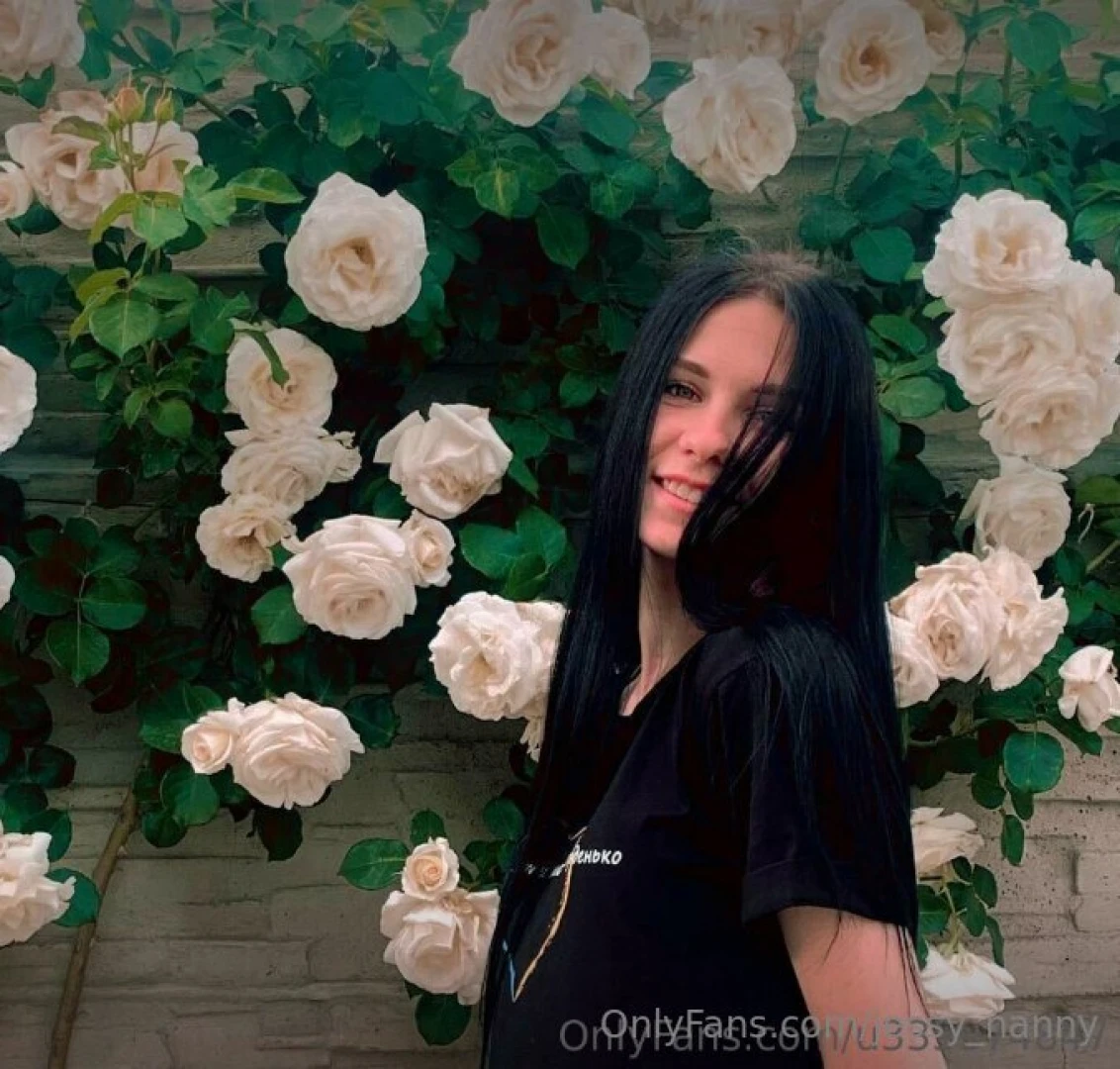 Roses aren t just a bunch of bouquets they say a lot they re a symbol 