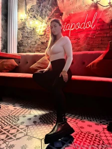 I love different beautiful places do you like to go to places like part 1