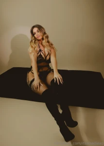 Tip this post for my birthday march 6th ya lil slut turns 30