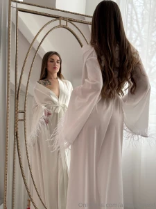 Just look at how gently this robe slips off my shoulders now i just part 2