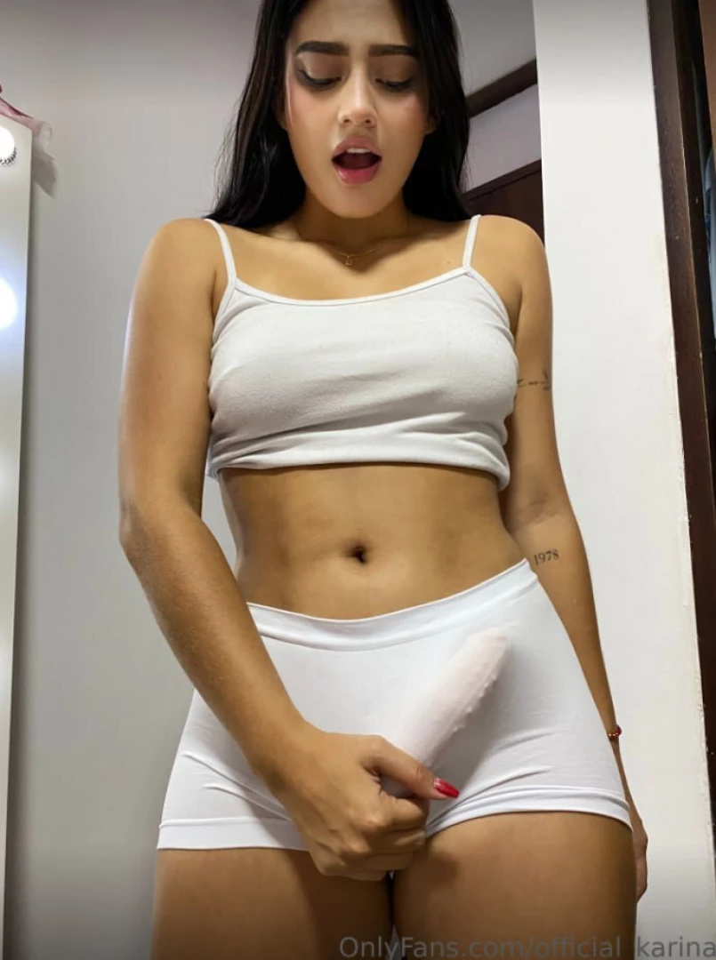 Free sub official_karina is wet right now my girl official_karina part 619 