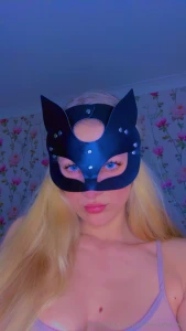 Would you kiss me back part 44