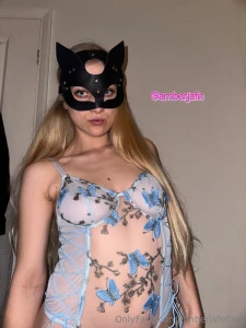 Full face is shown in my paid content only just drop me a message with