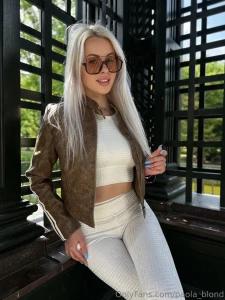 There s something special about the way the sun touches my skin and