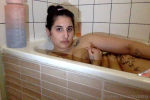 I love my hot steamy baths part 1