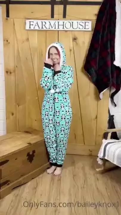 Hey guys just being silly when i was getting ready to shoot this past 