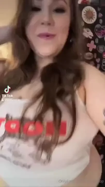 Your chubby gf wants to send you more sexy videos like this after her 