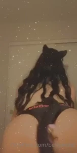 An older twerking video bc i m really sick today could use some good