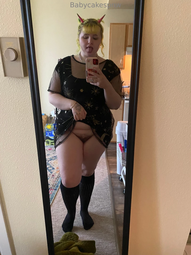 Swipe for bush cause you know i m not wearing any pantiesssss part 2 