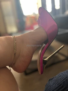 Put my feet on your lap part 1