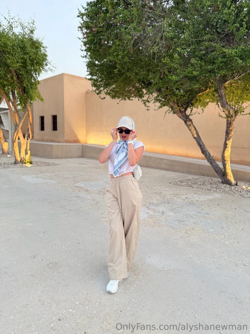 I seriously can t get over this doha content 