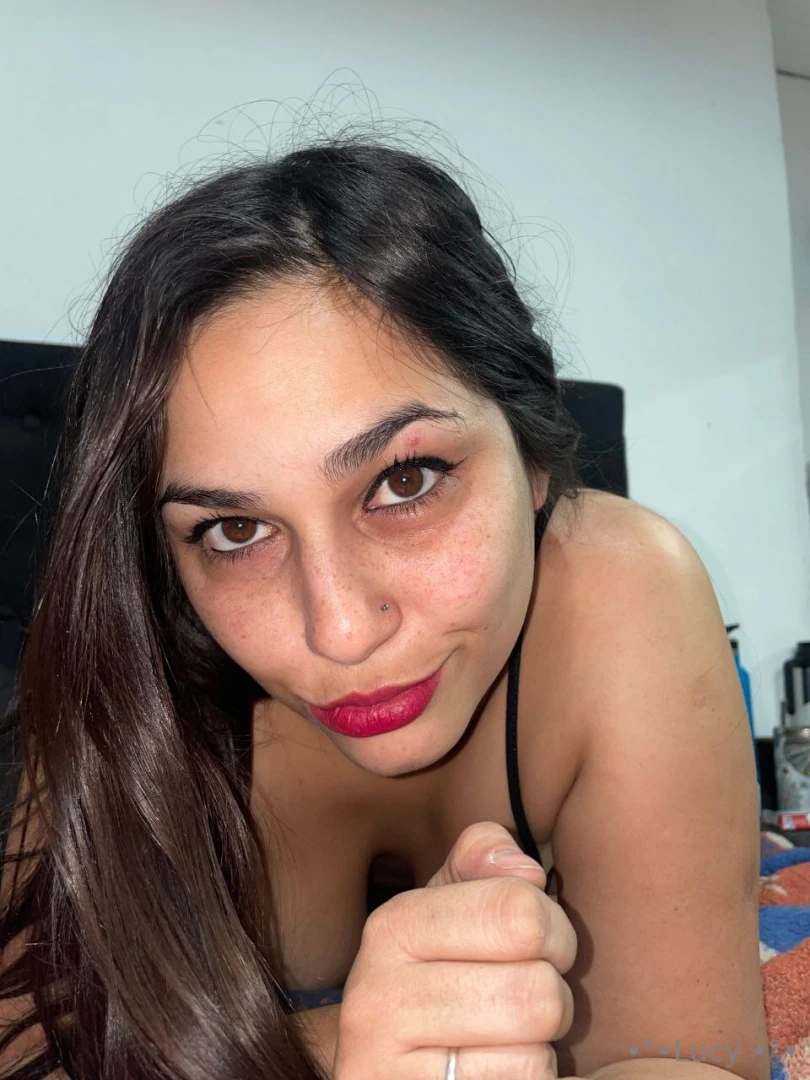 Do you think my eyes don t say what i want 