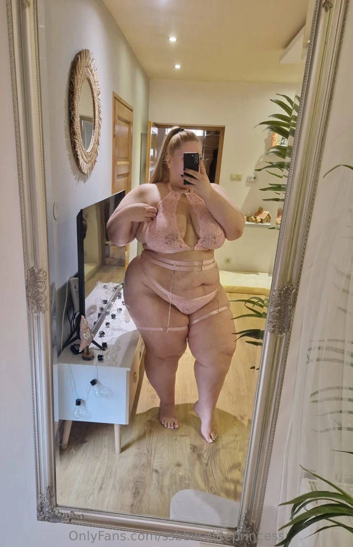 This is just a little taste the full experience is waiting for you 