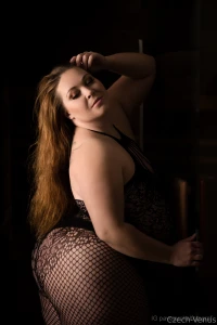 Perfect curves that deserve attention dokonal k ivky kter si zaslou