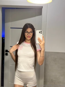 I love beauty glasses so much - they add something special to the look