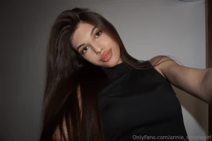 Hi how are you darling these selfies are for you