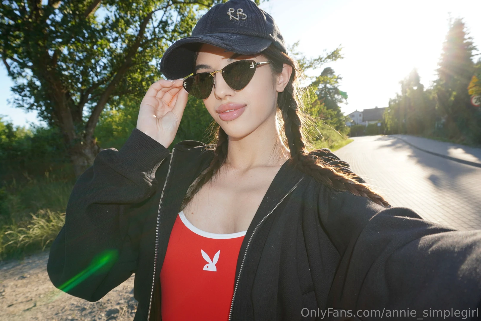 The mood is especially warm today and i just want to wish you a good 