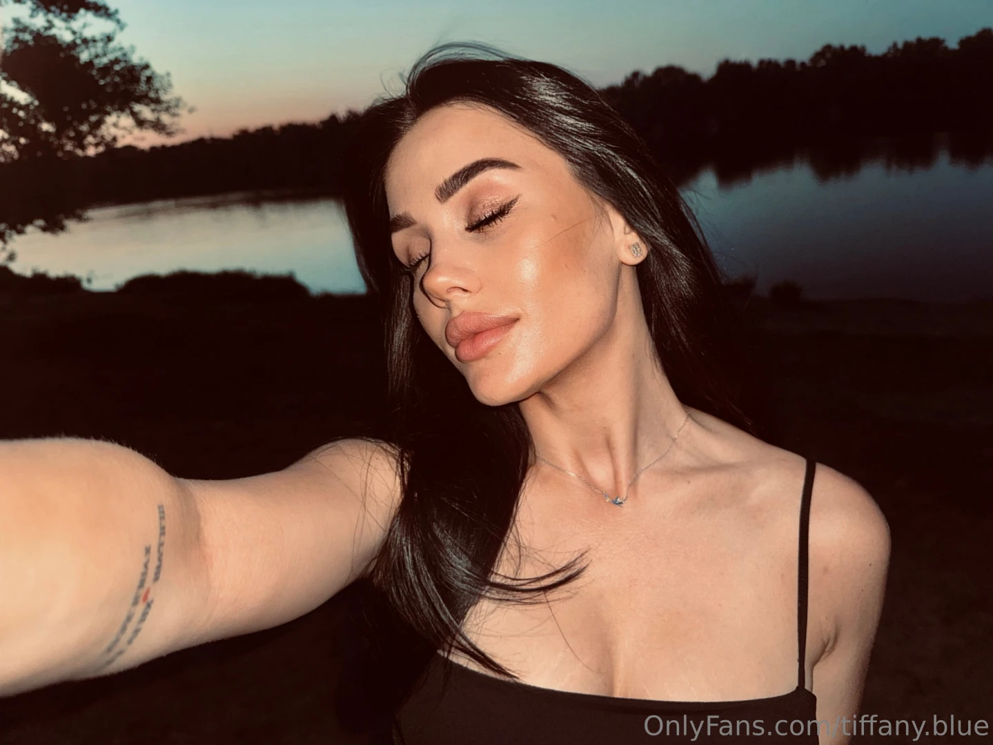 A beautiful day a beautiful sunset and a beautiful me 