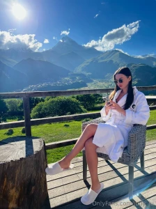 Heeey today has been an incredible day enjoyed the spring walk the sun