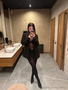 Today i decided to treat myself and went to a cozy cafe where i can