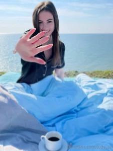 Love is a feeling that fills our lives with meaning and joy it can