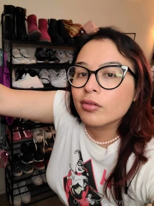 Dm me baby lets get naughty part 1