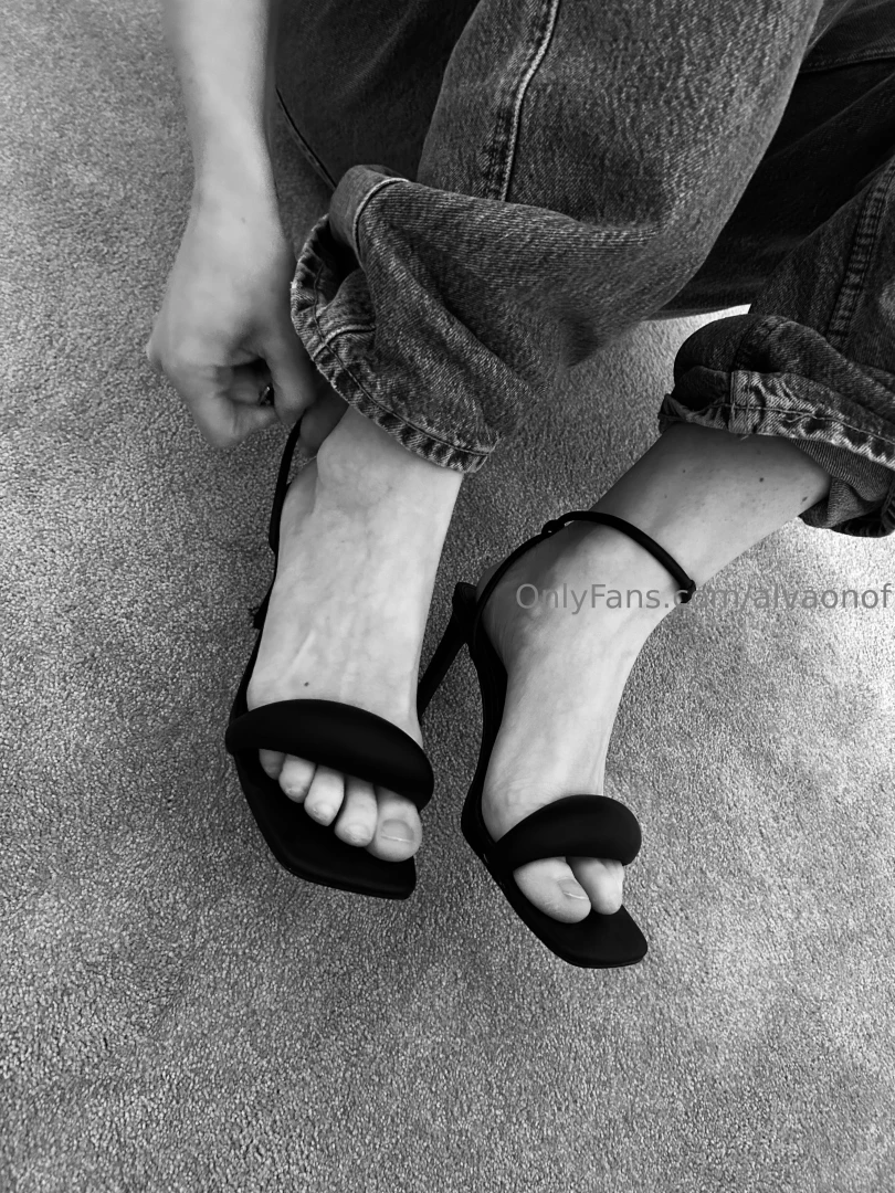 Heels jeans black underwear and then i can tell you there was nothing 