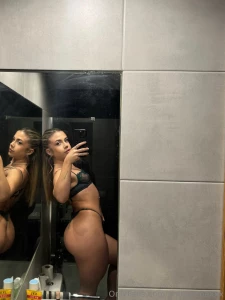 Check this out i m beautiful right part 5