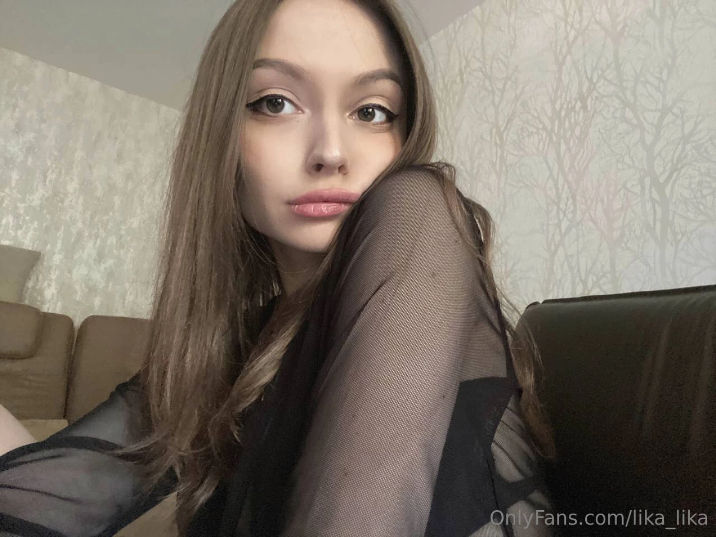 I did a little makeup and i m gonna go for a walk gt lt i love the 