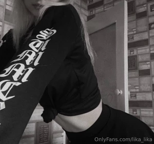 Do you like to imagine what s under that pretty girl s skirt depraved part 2