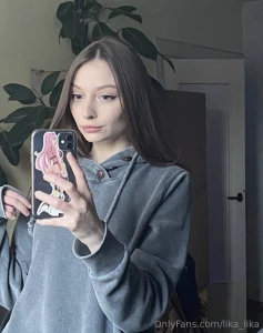 Just recently woke up did a quick makeup and am off to get some