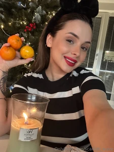 Christmas tree light up decorated the christmas tree today and it has