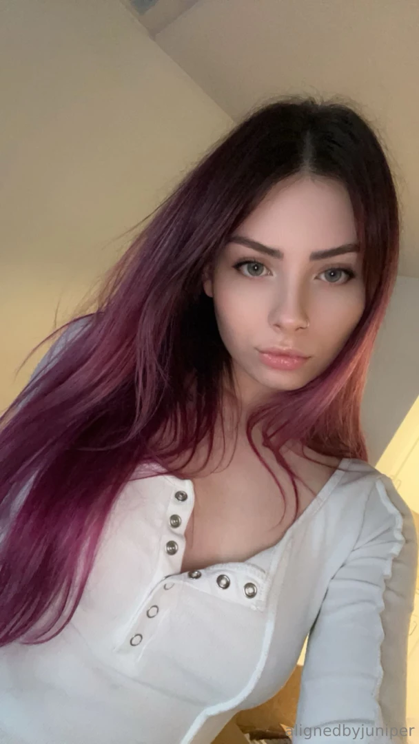 Show me that i m your favorite 