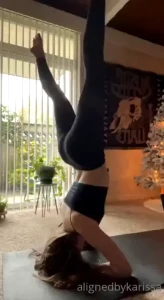 Having a relaxing sunday i decided to get out my mat and start doing