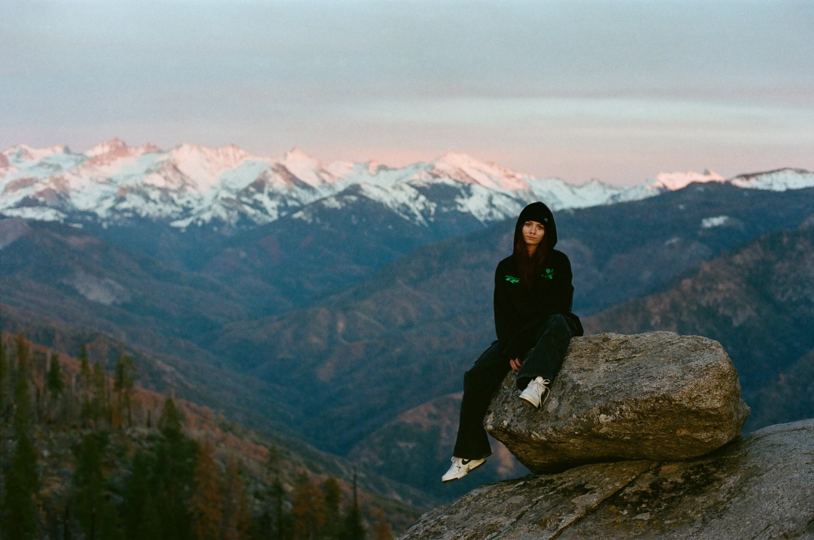 How wild is this background message me if you know where i am 