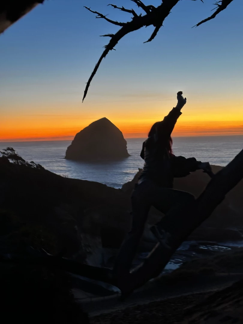 Gettin freaky on this branch lemme climb your tree next 