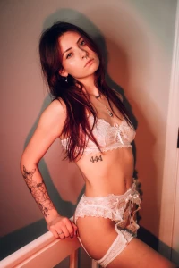 Are you looking for a playmate tonight