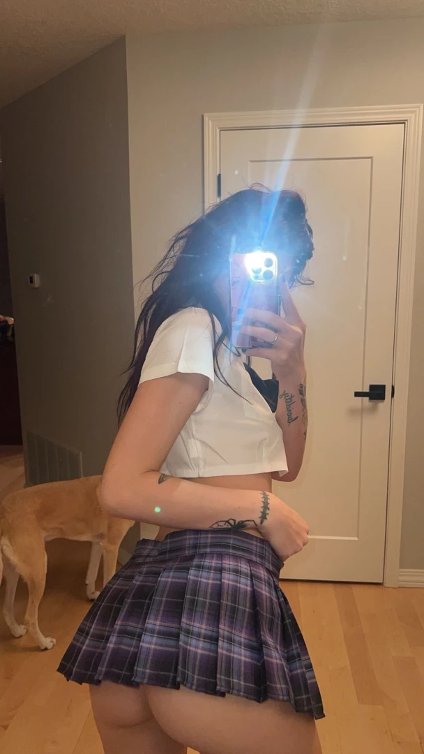 Guess who just became your favorite distraction 