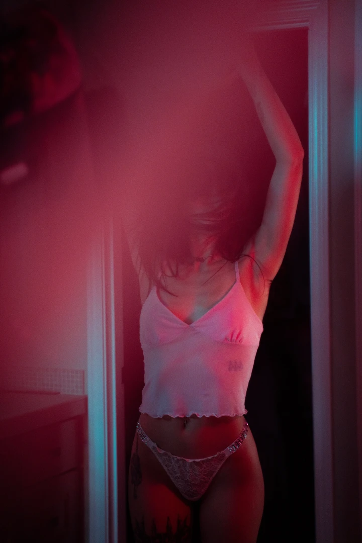 Happy 4th i m thinking of going live today at around 5pm pst are you 