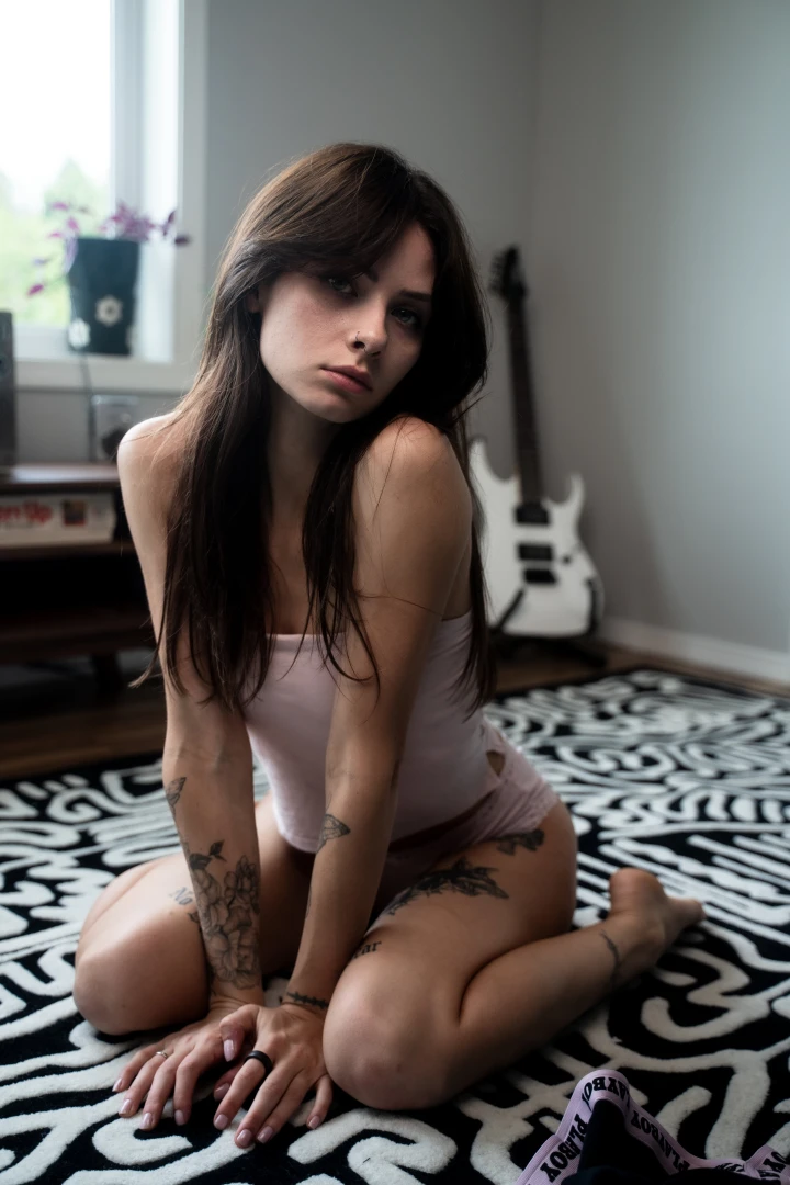 Swipe so see something really hot 