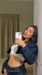 I look cute in pics but in real life absolute fire