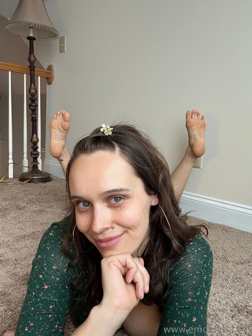 I m feeling flirtatious will you please message me 