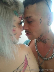 Con mi papi d3sob3di3nt3 estamos haciendo videollamadas y