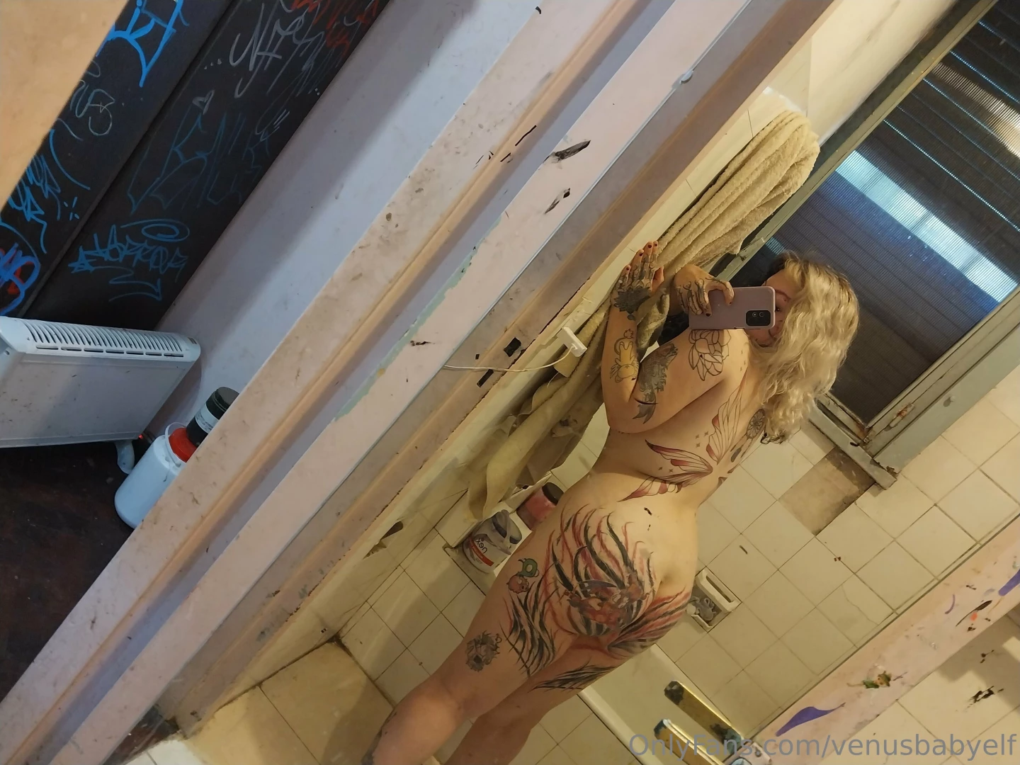 Tu hadita favorita hoy se levanto juguetona disponible para sexting 