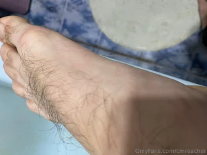 Who likes feet part 86